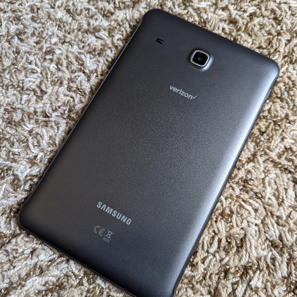 Samsung Galaxy Tab E (32GB/Verizon/Wi-Fi&Cellular - Picture 5 of 5